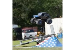 LOS04021T2 | Losi 1/10 LMT Son-uva Digger Edition Electric Brushless RTR RC Monster Truck -Losi Sales Store LOS LOS04021T2 11 1200x800 1